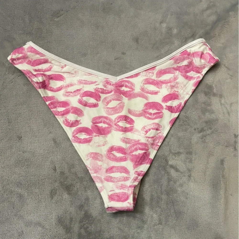 New! Frankies Bikinis X SYDNEY SWEENEY Enzo Cheeky Bikini Bottom 10721